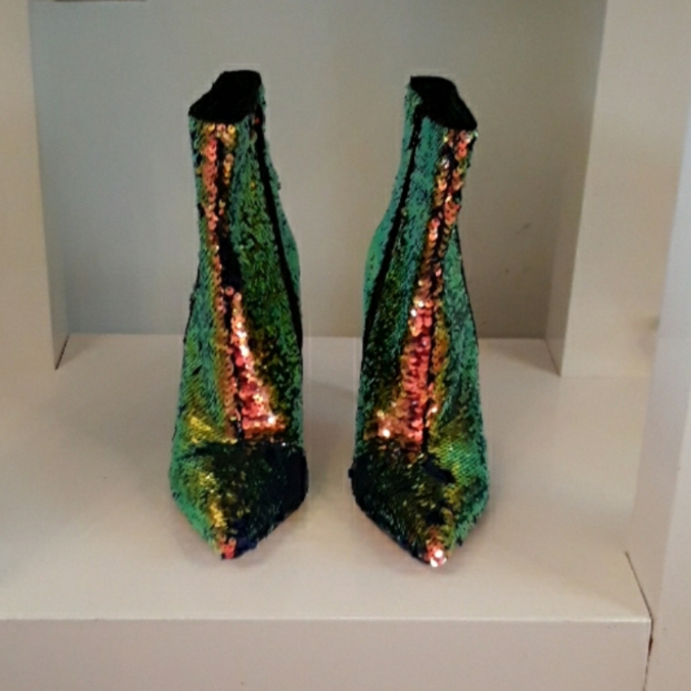 Aldo ankle booties (Sequin)